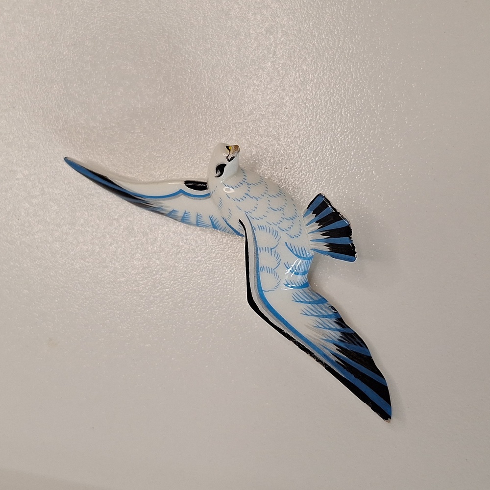 Vintage Carved Wood Hand Painted Seagull Brooch Pin